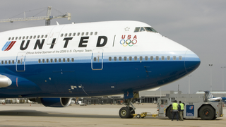 Unnamed NFL Player Sues United Airlines for Sexual Harassment, Assault